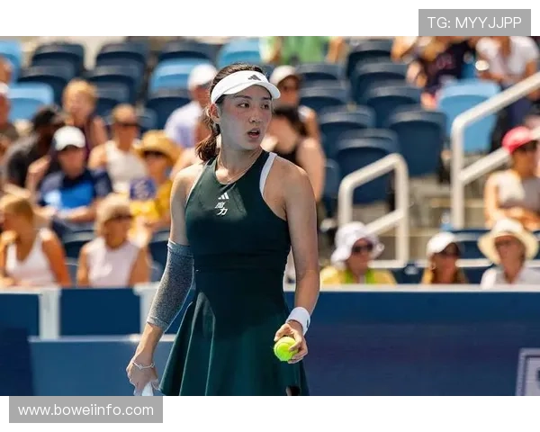 王欣瑜三连逆转力克帕奎特晋级鲁昂第二轮